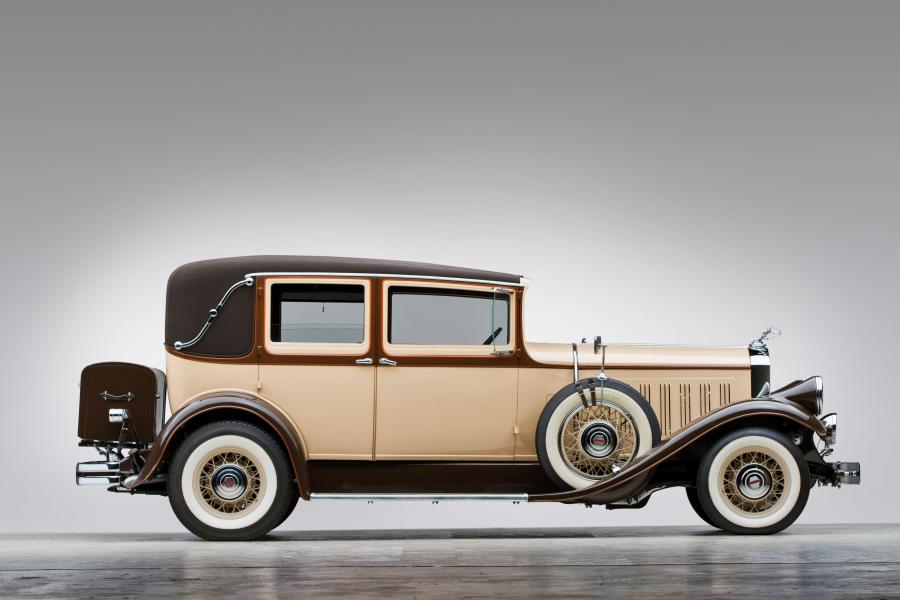  Pierce-Arrow Custom Brougham 1929 года  (фото 21 из 24)